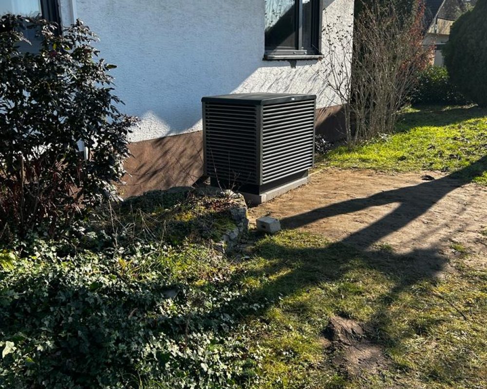OVUM_AC12_Wärmepumpe_Blankenloch_Monoblock